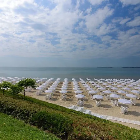 Mia Casa Resort 4*
